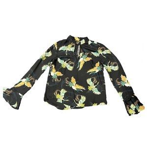 Keyhole blouse with bell sleeves